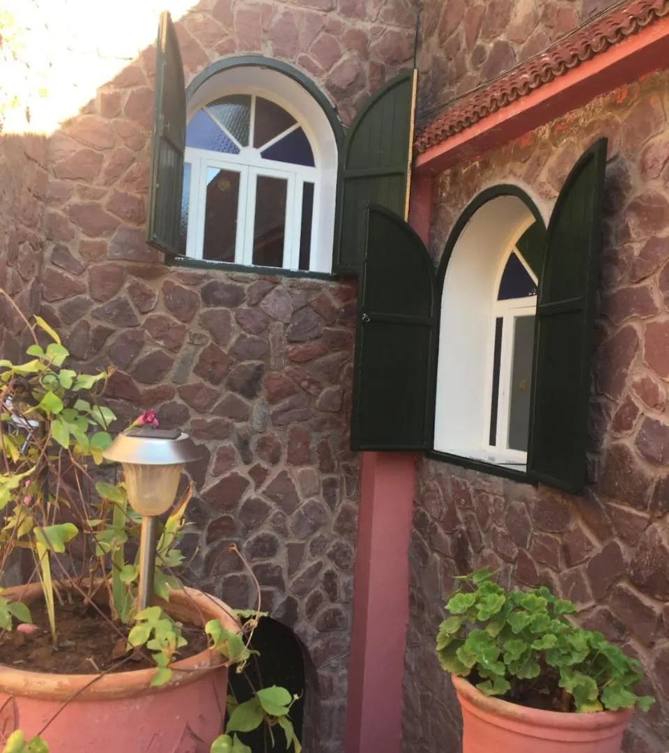 Havre De Paix Architectural Bed & Breakfast Aghbalou 0*,